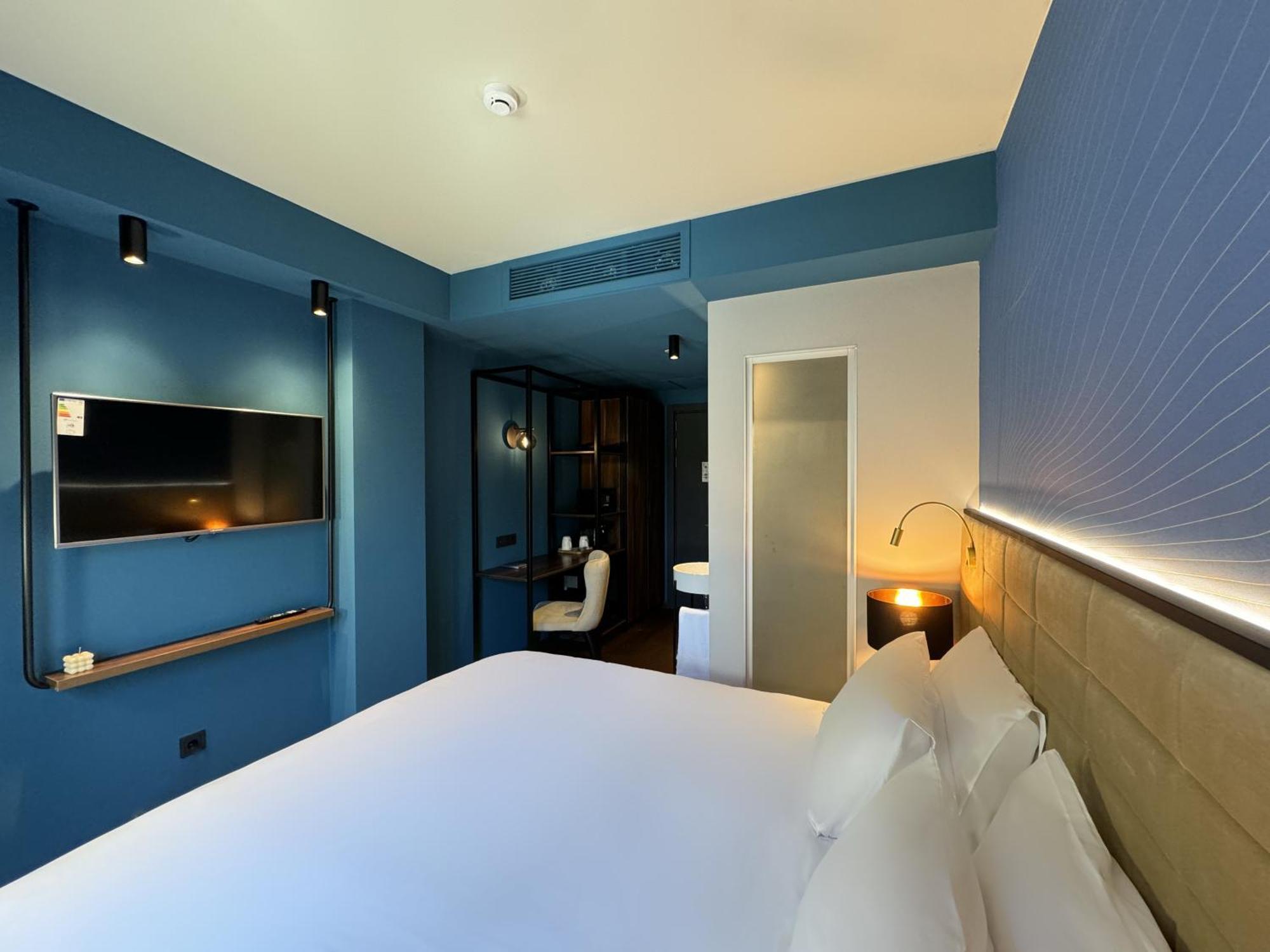 Tbilisi Edition - Design Hotel & Private Spa Buitenkant foto