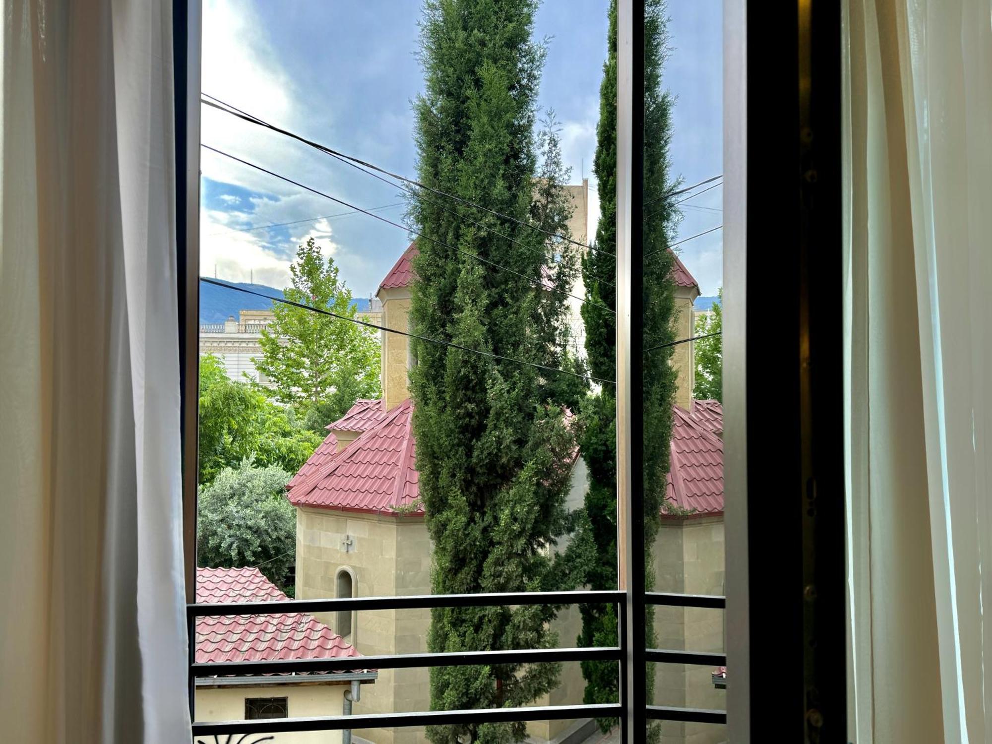 Tbilisi Edition - Design Hotel & Private Spa Buitenkant foto